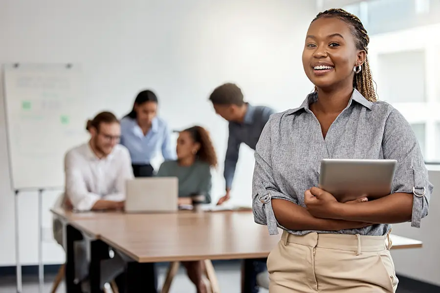 Quelles sont les compétences et les qualités requises pour devenir Assistant chef de projet informatique ?