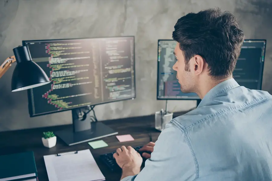 Qu’est-ce qu’un développeur back-end ?